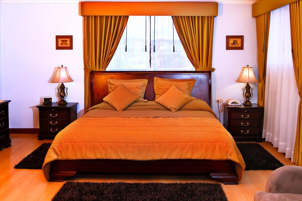 Hotel Yanuncay Κουένκα Εξωτερικό φωτογραφία